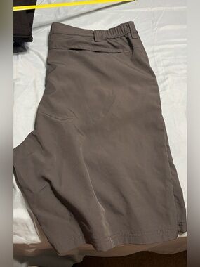 Wrangler Men’s Elastic Waist Shorts